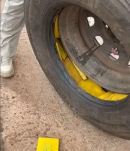 PRF encontra 83 quilos de cocaína em pneus de carreta na BR-277