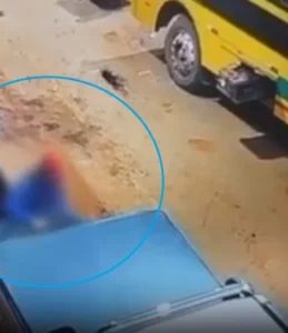 Servidor é preso após ser flagrado furtando pneus de ônibus