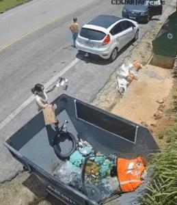 Descarte irregular de pneus e entulho é registrado em Pedro do Rio