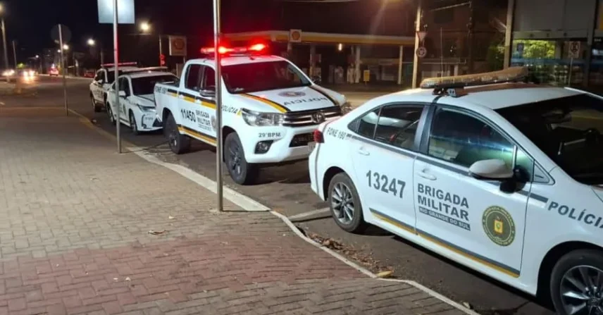 Dupla é presa por danificar pneus de veículos em Ijuí