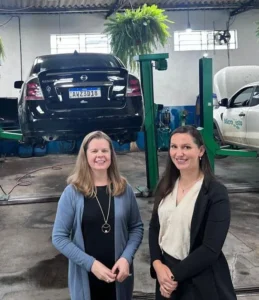 Anselmo Pneus oferece atendimento especial para mulheres no Centro Sul