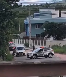 Perseguição policial termina com criança encontrada em SC