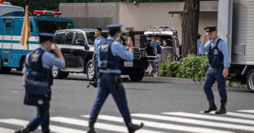 Ataque em fábrica no Japão resulta em 14 feridos