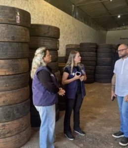 Prefeitura reforça ação conjunta para recolhimento de pneus